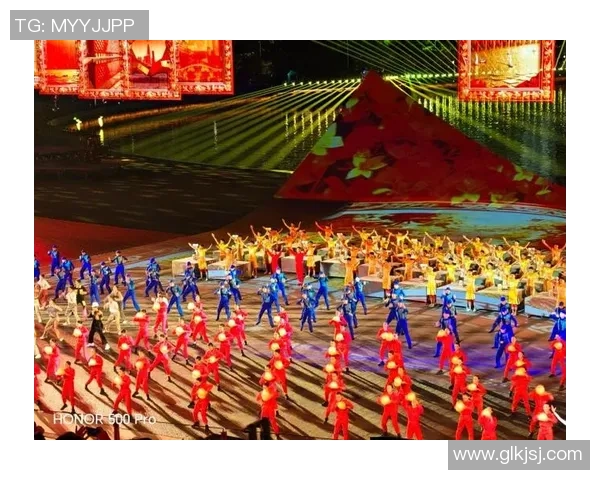 天河足球明星阵容全景展示,尽览球场风采与荣耀瞬间 天河足球明星阵容全景展示,尽览球场风采与荣耀瞬间