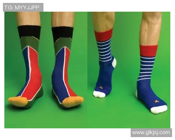 足球明星携手直播手机壳设计揭秘球迷们的时尚新选择与潮流趋势